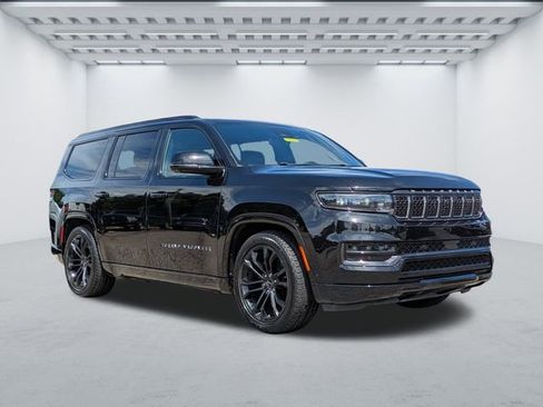 Used 2024 Jeep Grand Wagoneer Series II w/ Quick Order Packagew 28T AWD/4WD image 1