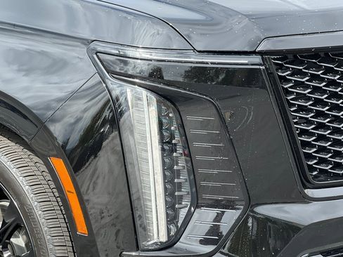 Certified 2025 Cadillac Escalade Sport Platinum w/ LPO, ONYX Package image 49