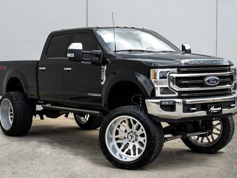 Used 2022 Ford F250 King Ranch w/ King Ranch Ultimate Package AWD/4WD image 7