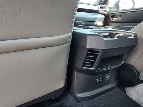 New 2026 Toyota Tundra SR5 AWD/4WD image 25