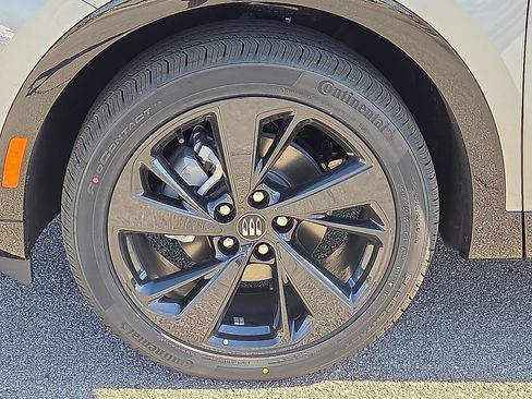 New 2026 Buick Envision Sport Touring AWD/4WD image 7