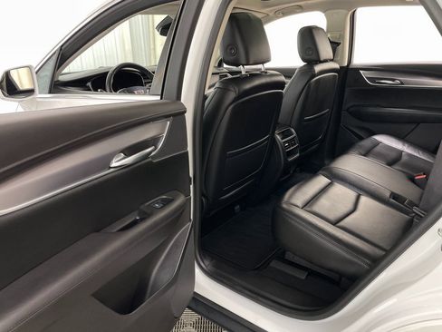 Used 2017 Cadillac XT5 Luxury w/ Driver Awareness Package image 47