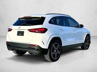 Used 2025 Mercedes-Benz GLA 250 video 2