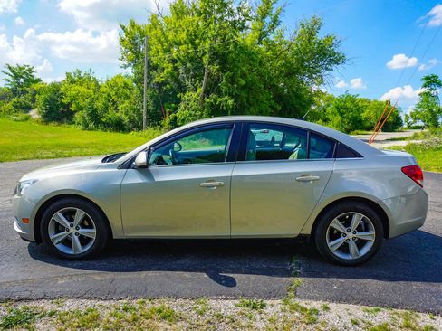 Used 2014 Chevrolet Cruze LT FWD image 6