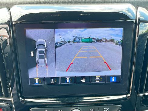 Used 2023 Chevrolet Traverse Premier w/ Redline Edition AWD/4WD image 14