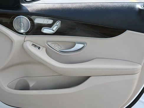 Used 2021 Mercedes-Benz C 300 Sedan w/ Premium Package image 17