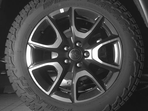 Used 2025 Jeep Compass Trailhawk AWD/4WD image 15