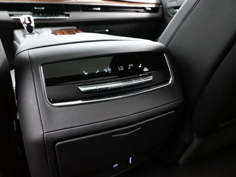 Used 2023 Cadillac Escalade Premium Luxury w/ Performance Package AWD/4WD image 26