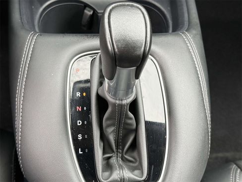 Used 2023 Honda HR-V EX-L image 21