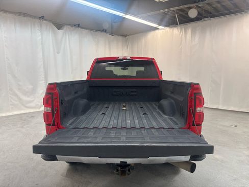 Used 2019 GMC Sierra 2500 SLT w/ Duramax Plus Package image 5