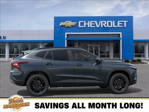 New 2026 Chevrolet Trax LT image 5