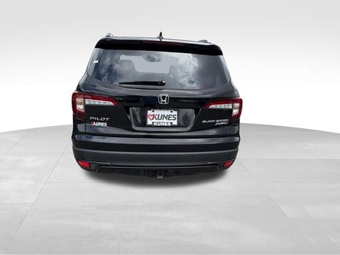Used 2021 Honda Pilot Black Edition image 8