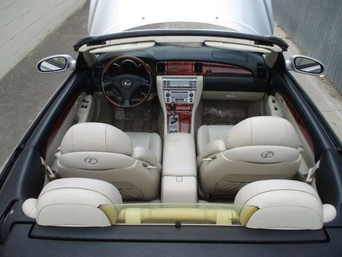 Used 2007 Lexus SC 430 Convertible w/ Preferred Accessory Pkg RWD image 8
