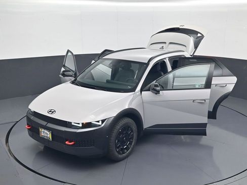 New 2025 Hyundai Ioniq 5 XRT image 30