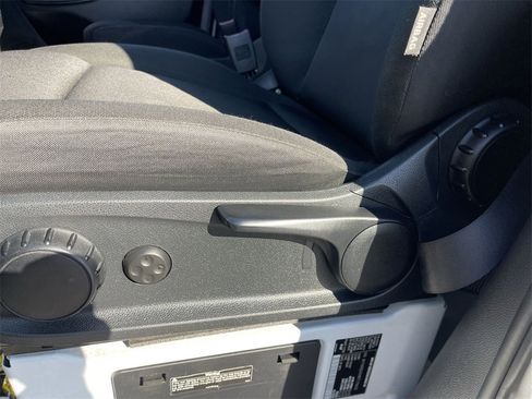 Used 2024 Mercedes-Benz Sprinter 2500 w/ Acoustic Package image 7