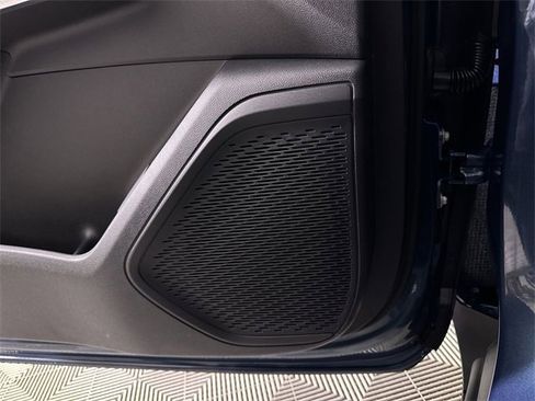 New 2026 Chevrolet Traverse LT w/ Midnight/Sport Edition image 24