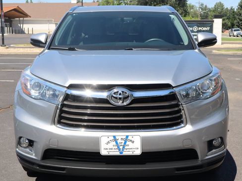 Used 2014 Toyota Highlander Limited FWD image 12