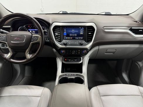 Used 2020 GMC Acadia SLT w/ LPO, Cargo Package image 32