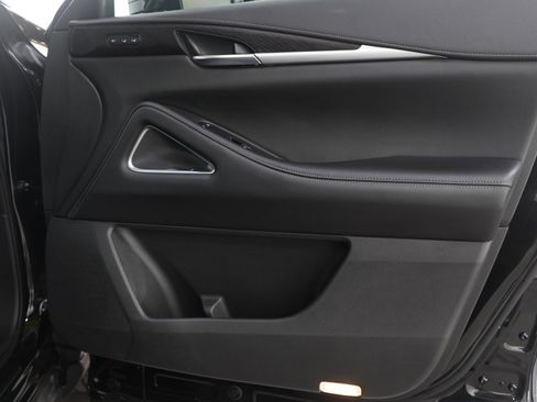 Used 2024 INFINITI QX60 Sensory image 9