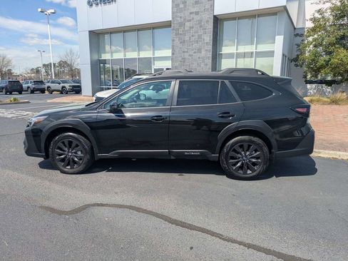 Certified 2025 Subaru Outback Onyx Edition w/ Popular Package #2 image 8