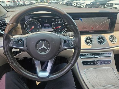 Used 2018 Mercedes-Benz E 400 Cabriolet image 4