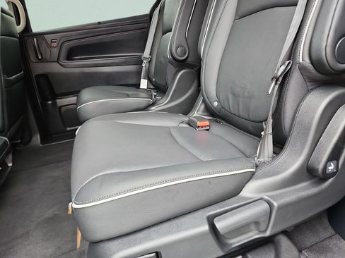 Certified 2025 Honda Odyssey Touring image 20