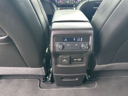 Used 2021 GMC Acadia SLT w/ Elevation Edition image 22