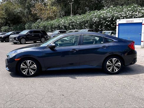 Used 2018 Honda Civic EX-T image 8