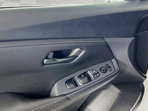 Used 2024 Nissan Sentra S FWD image 17