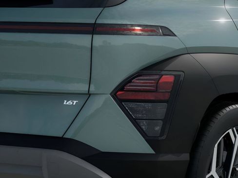 New 2026 Hyundai Kona Limited FWD image 18