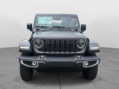 New 2026 Jeep Gladiator Sport