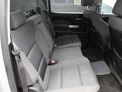 Used 2015 Chevrolet Silverado 2500 LT w/ LT Convenience Package AWD/4WD image 11