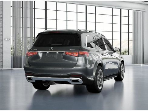 New 2026 Mercedes-Benz GLS 450 4MATIC image 23