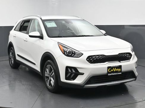 Used 2022 Kia Niro LXS image 3