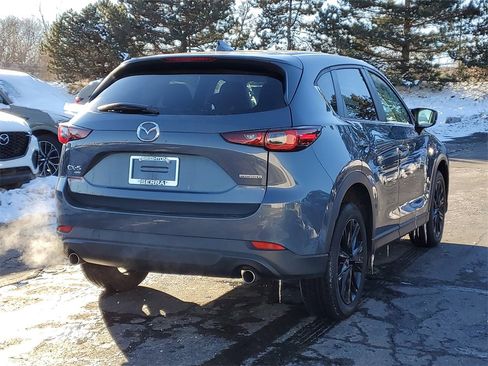 Used 2023 MAZDA CX-5 Carbon Edition image 3