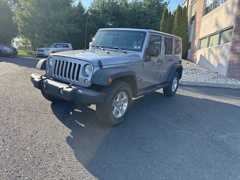 Used 2014 Jeep Wrangler Unlimited Sport w/ Quick Order Package 24S image 10
