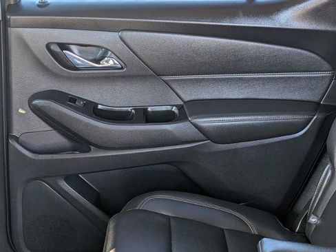 Used 2020 Chevrolet Traverse RS w/ LPO, Floor Liner Package image 19
