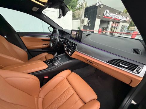 Used 2022 BMW 530i xDrive w/ Convenience Package AWD/4WD image 42