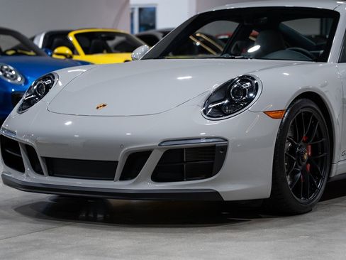 Used 2019 Porsche 911 Carrera GTS image 61