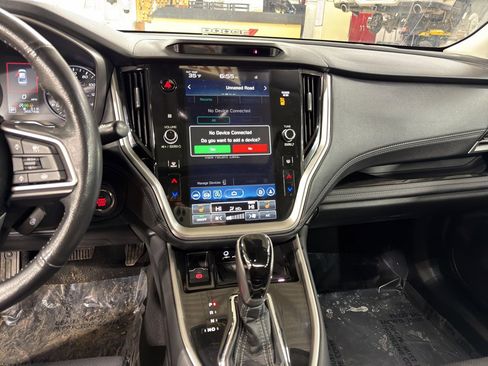 Used 2024 Subaru Legacy Limited image 7