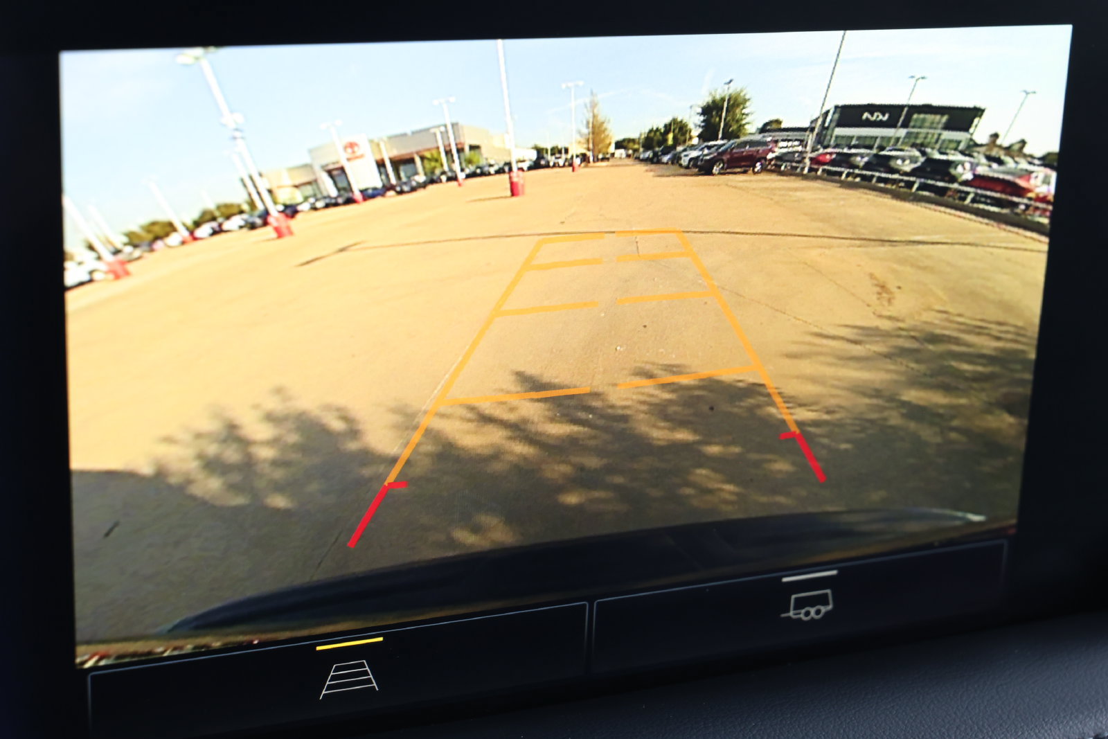 Used 2024 Chevrolet Tahoe LT RWD image 4