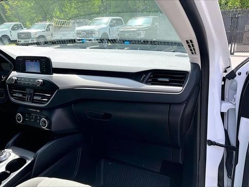 Used 2022 Ford Escape S AWD/4WD image 17