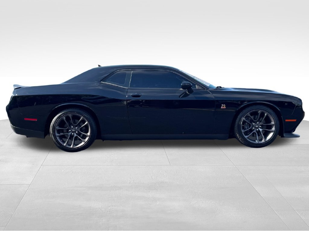 Used 2022 Dodge Challenger R/T Scat Pack RWD image 8