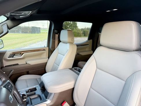 Used 2025 Chevrolet Silverado 1500 RST image 14