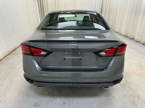 New 2025 Nissan Altima 2.5 SV image 8