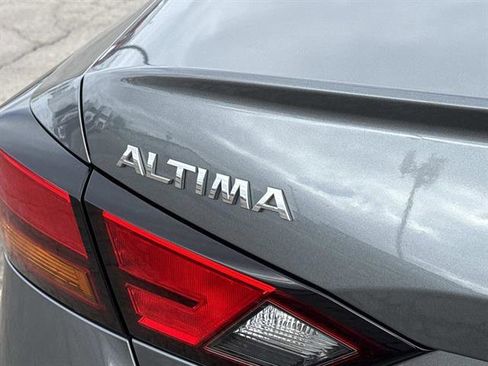 Used 2019 Nissan Altima 2.5 SV image 6