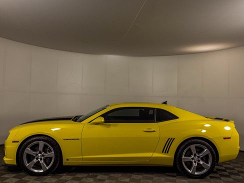Used 2010 Chevrolet Camaro SS w/ RS Package RWD image 19