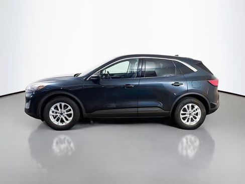 Used 2022 Ford Escape SE w/ Convenience Package FWD image 6