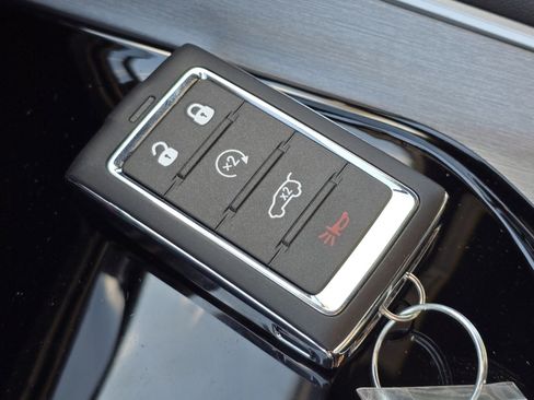 New 2026 Jeep Grand Wagoneer 4WD image 19