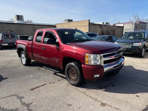 Used 2009 Chevrolet Silverado 1500 LT w/ Power Pack Plus image 4